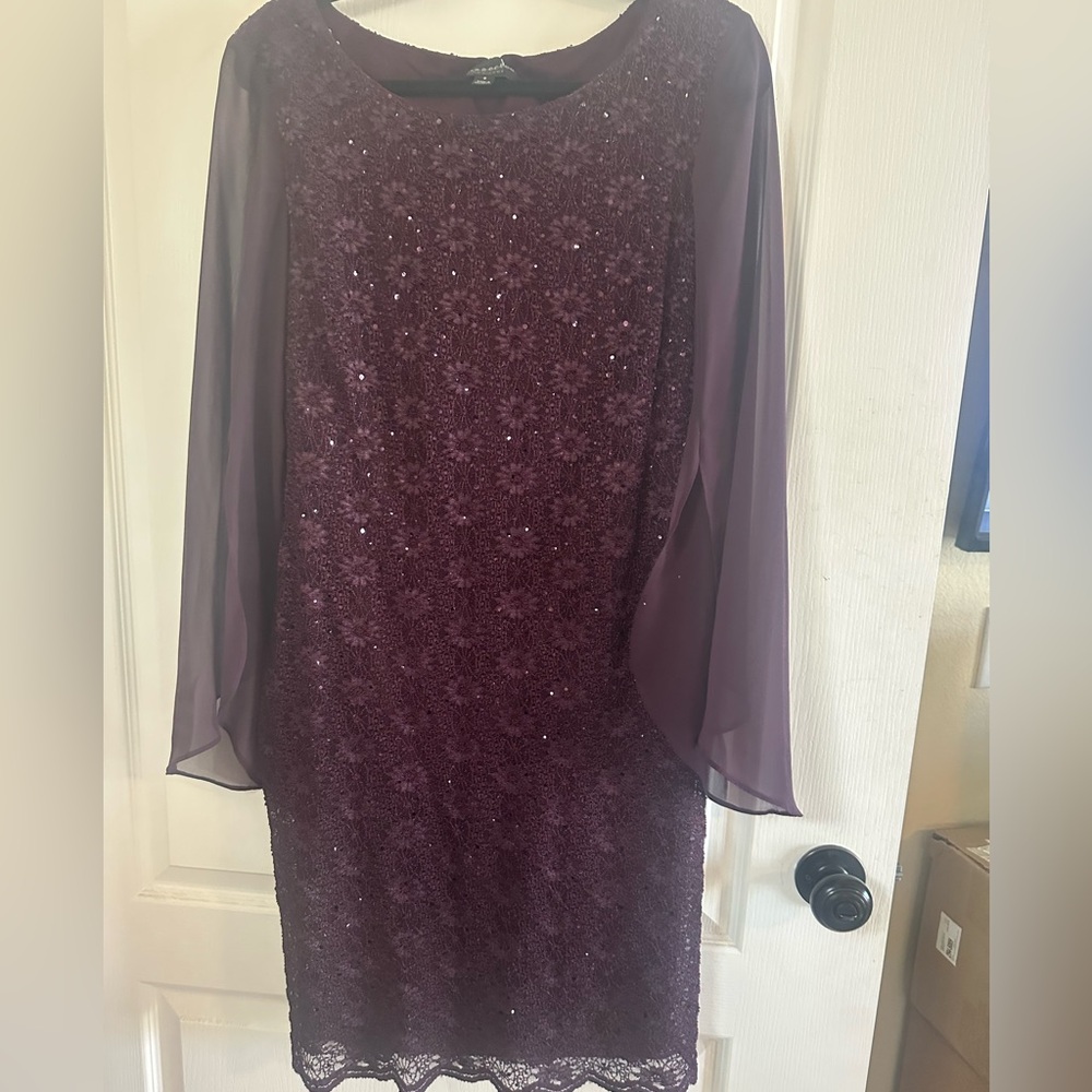 NWOT Connected Apparel Deep Purple Long Sheer Sleeve Sequin Formal Dress Size 6